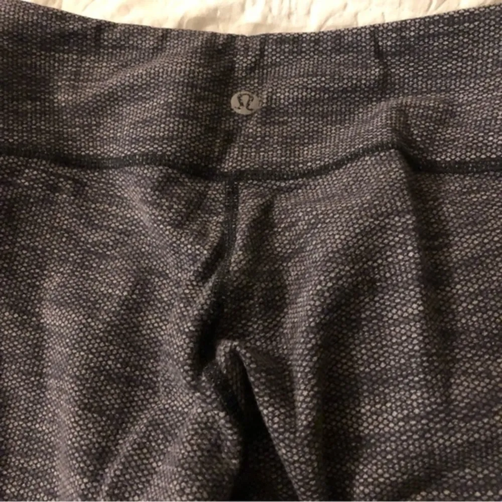🔵 SALE 3/$25 LULULEMON ATHLETICA SPACE DYE WUNDER UNDER CROPPED CAPRI LEGGINGS 2 - Image 6