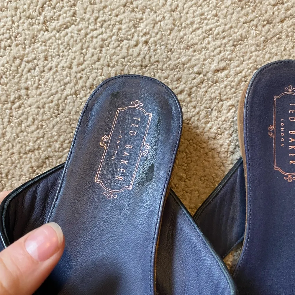 Ted Baker Lapham leather slide sandals navy blue gold - Image 3