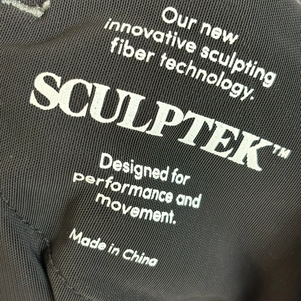 Athleta Sculptek Woman’s Skinny Crop Casual Granite Wash Denim Jeans Size 4 - Image 10