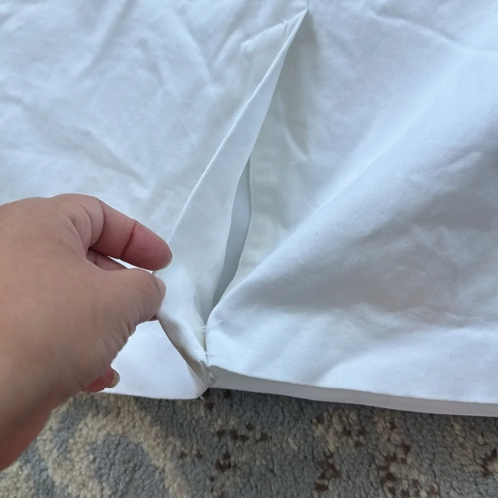 Bloomingdale’s Belted Pencil Skirt White 10 - Image 8