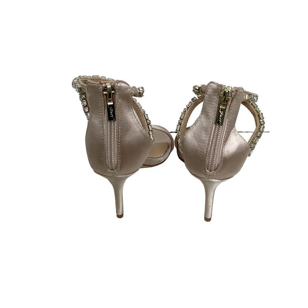 New. Womens Badgley Mischka sandal Heels. Retails $245 - Image 6