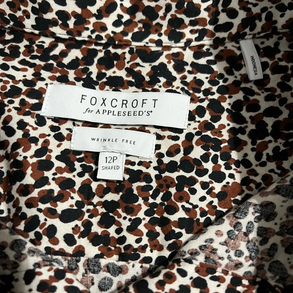 FoxCroft for Appleseeds Leopard Print Long Sleeve Button Up Top Size 12P Black - Image 3
