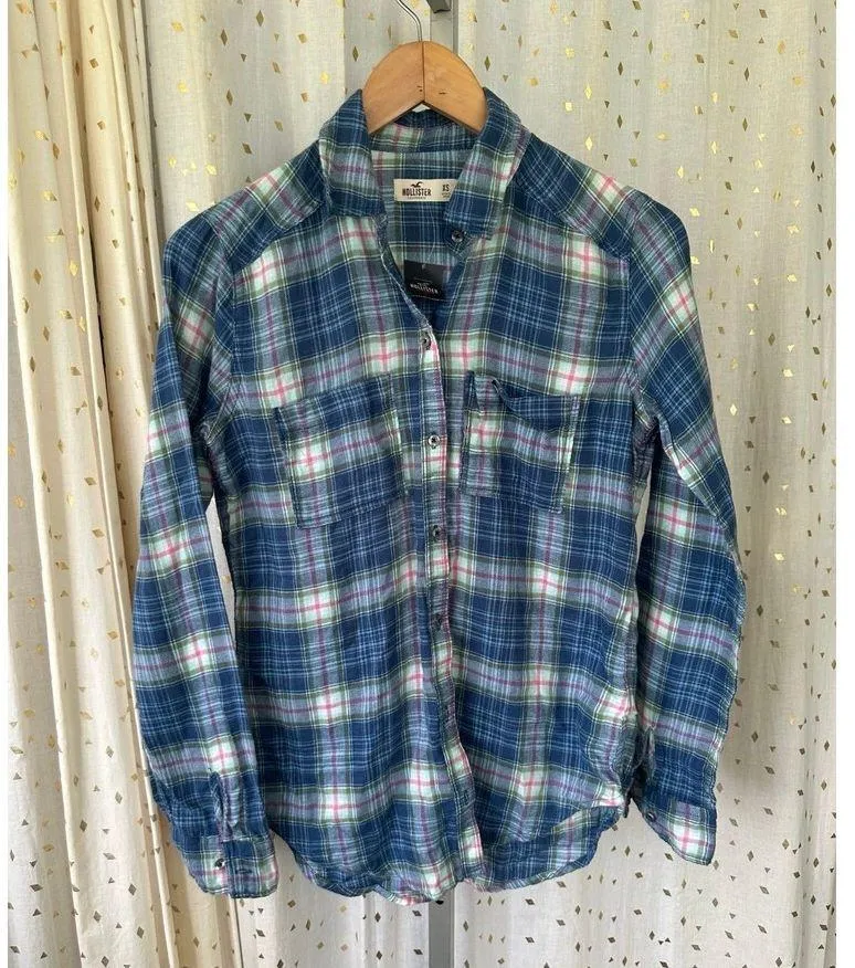 Hollister NWT Women's 100% Cotton Long Sleeve Button Down Plaid Flannel Shirt XS - Image 2
