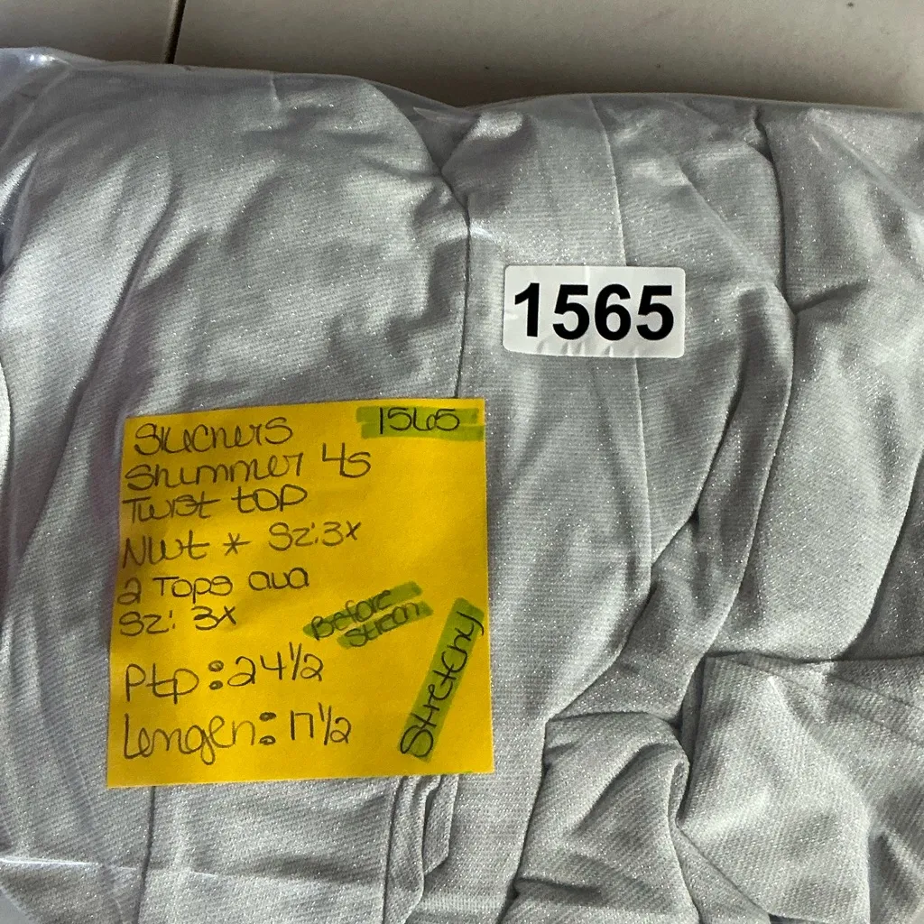 Skechers Light Gray Long Sleeve Twist Top - Image 7