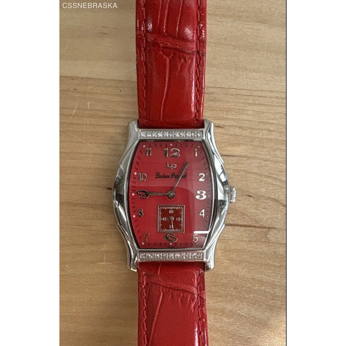 Lucien Piccard RED Women's Watch Diamond Settings M9450RD - Image 2