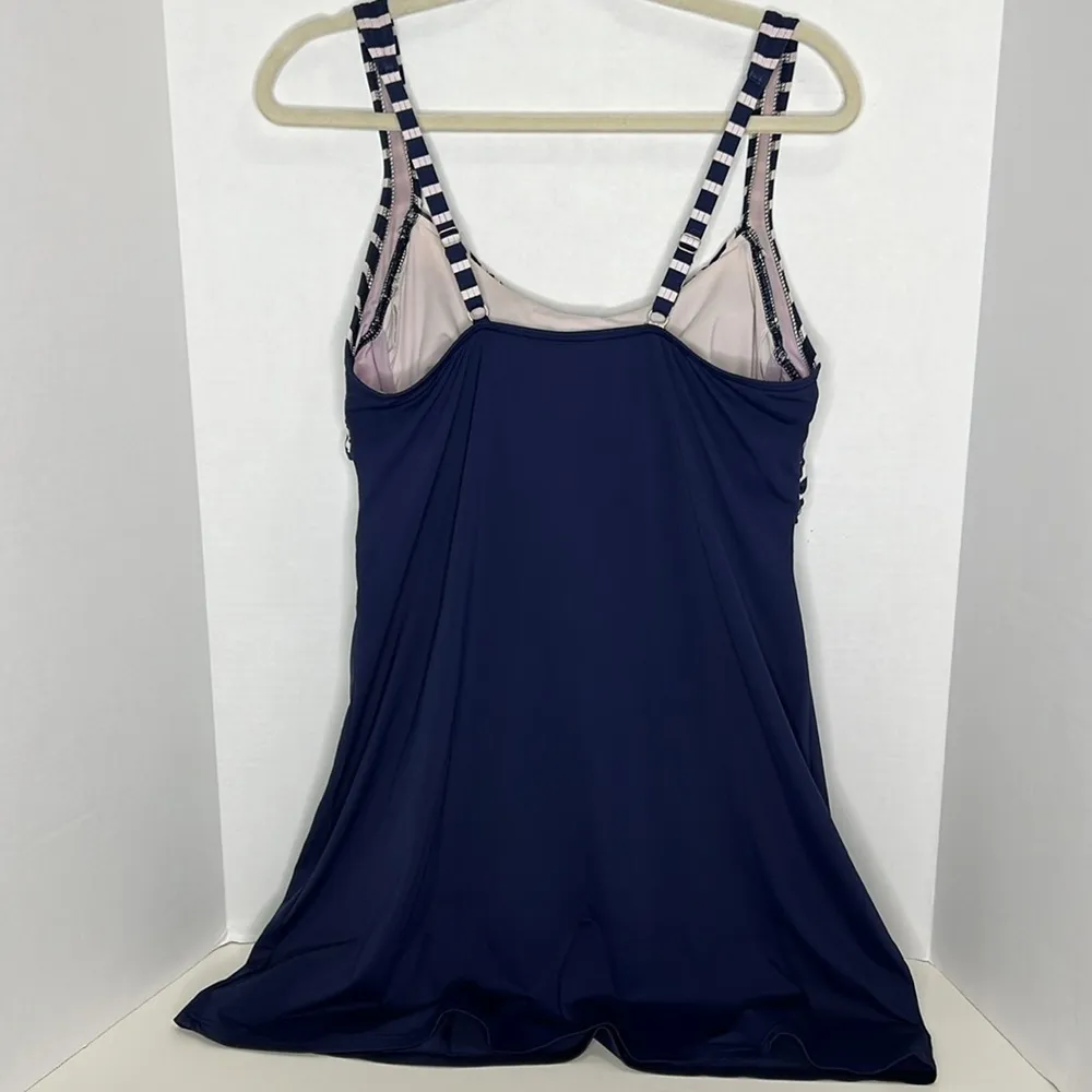 Lands End Women Modest Twist Front Dresskini Top Swimsuit Size 10 - Image 7