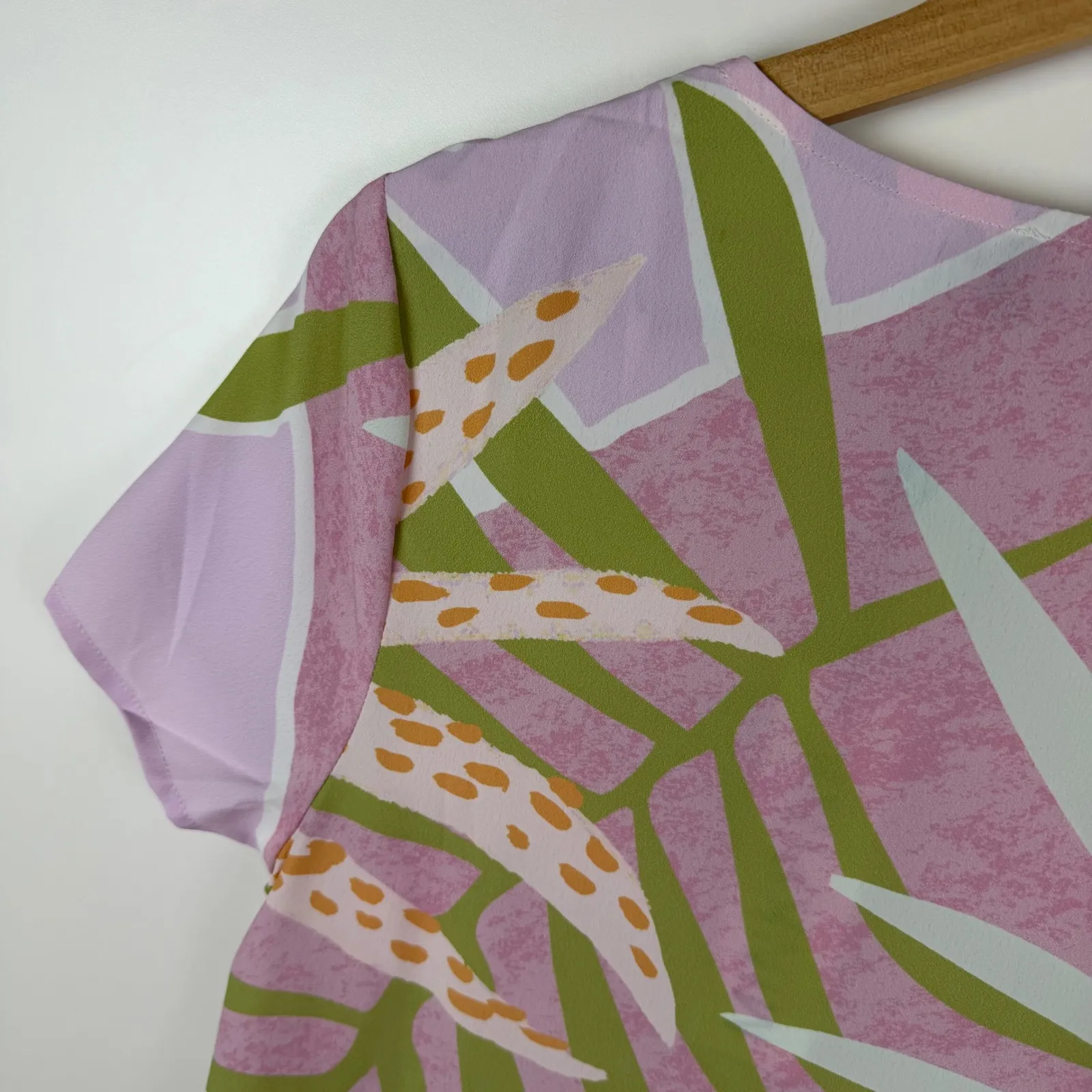 MINKPINK Palm Springs Tee Dress Size XS Tropical Colorful Pastel Resort Vacation - Image 3