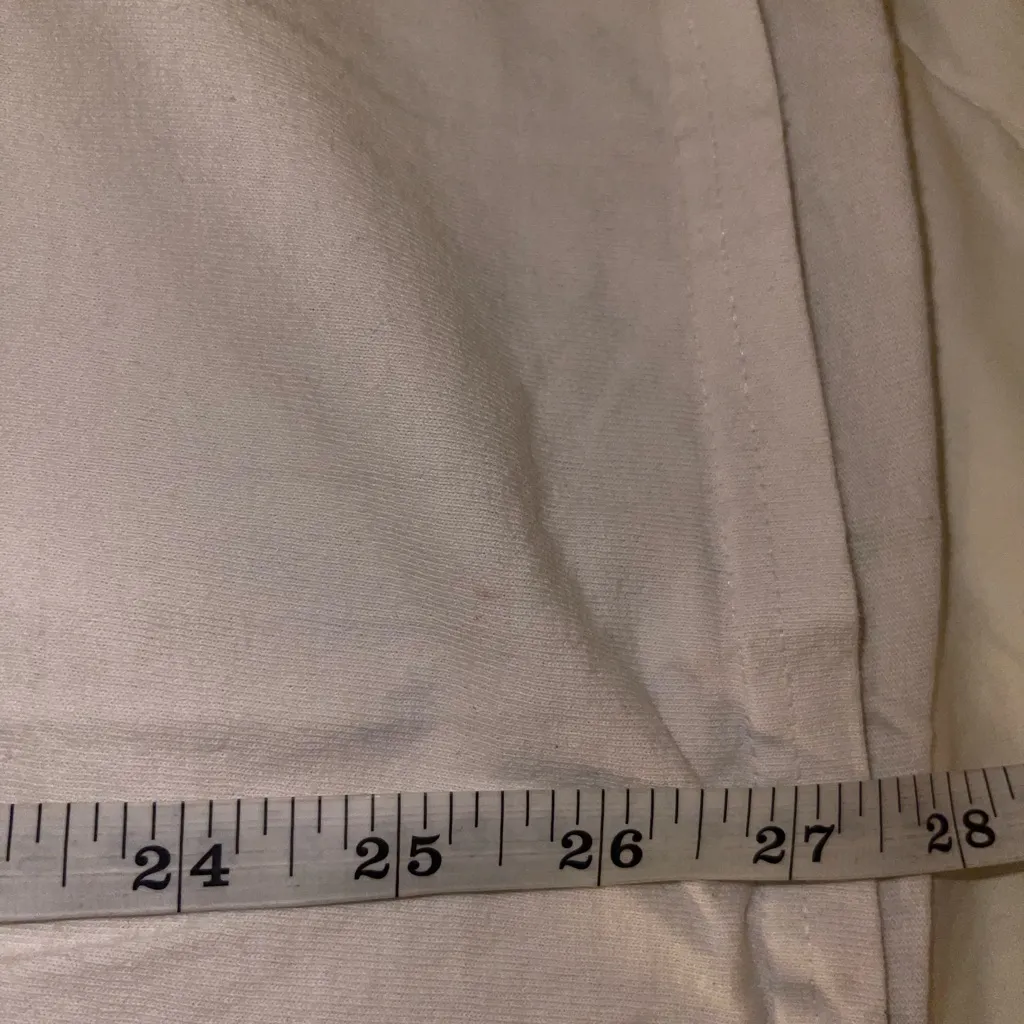 Walt Disney World White Logo T-Shirt Size Large - Image 6