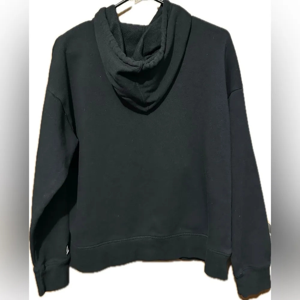 Women’s Reebok Black Pullover Hoodie with Zip Pocket – Size Medium - Image 8