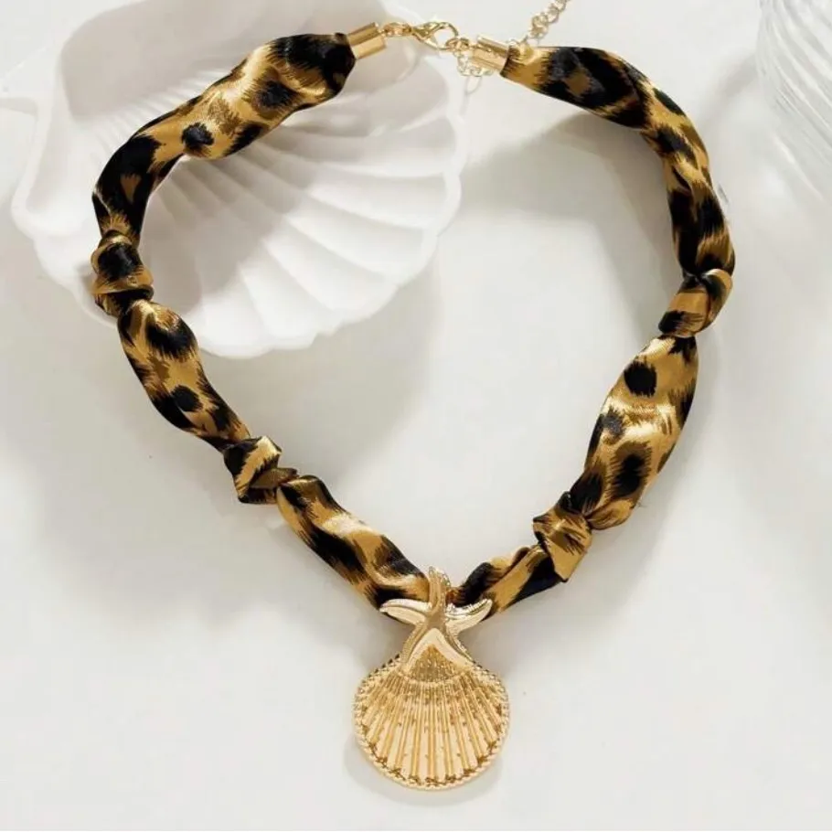 🐆🐆🐆BOGOHO 🐆🐆🐆Leopard Print Scarf Necklace with Gold Shell Pendant - Image 2