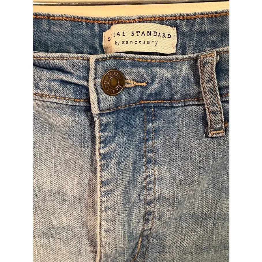 Social Standard by Sanctuary Women's High Rise Crop Straight Jeans Size 10 - Image 5