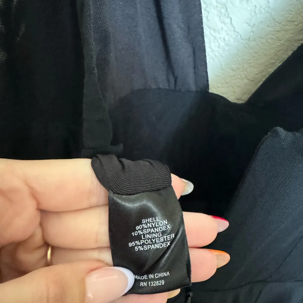 NBD Elena Jumpsuit Sz‎ XS in Black NEW Mesh Plunge - Image 9