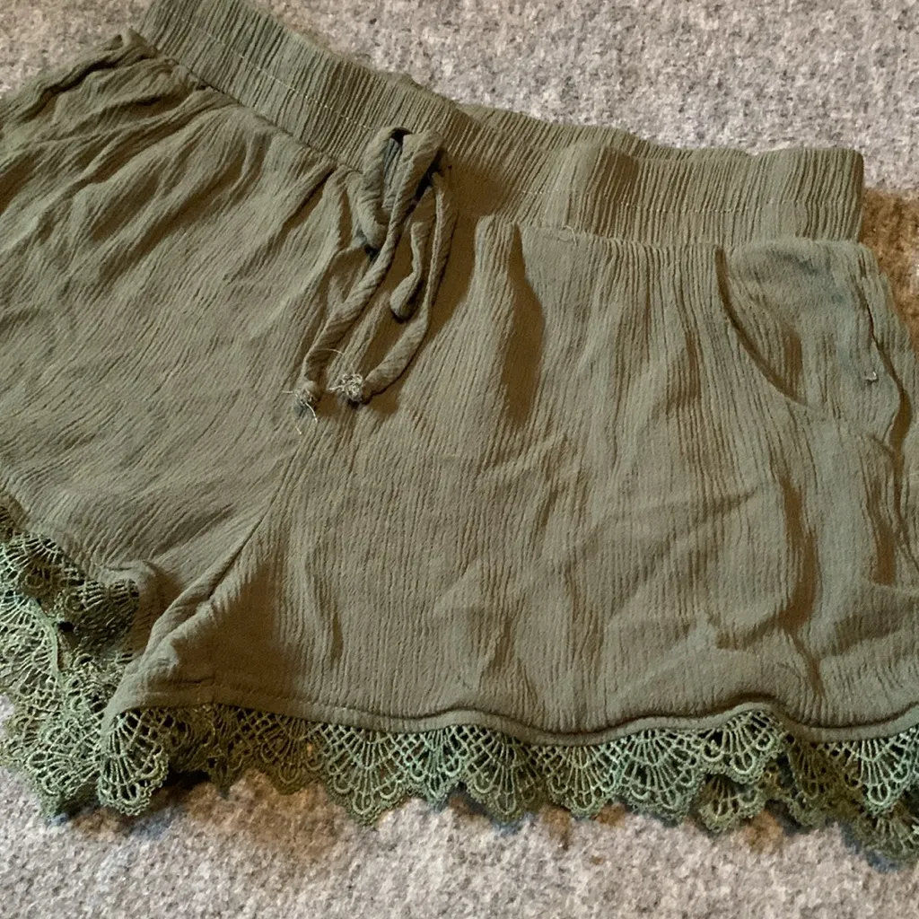 Bebop Olive  Shorts - Image 2