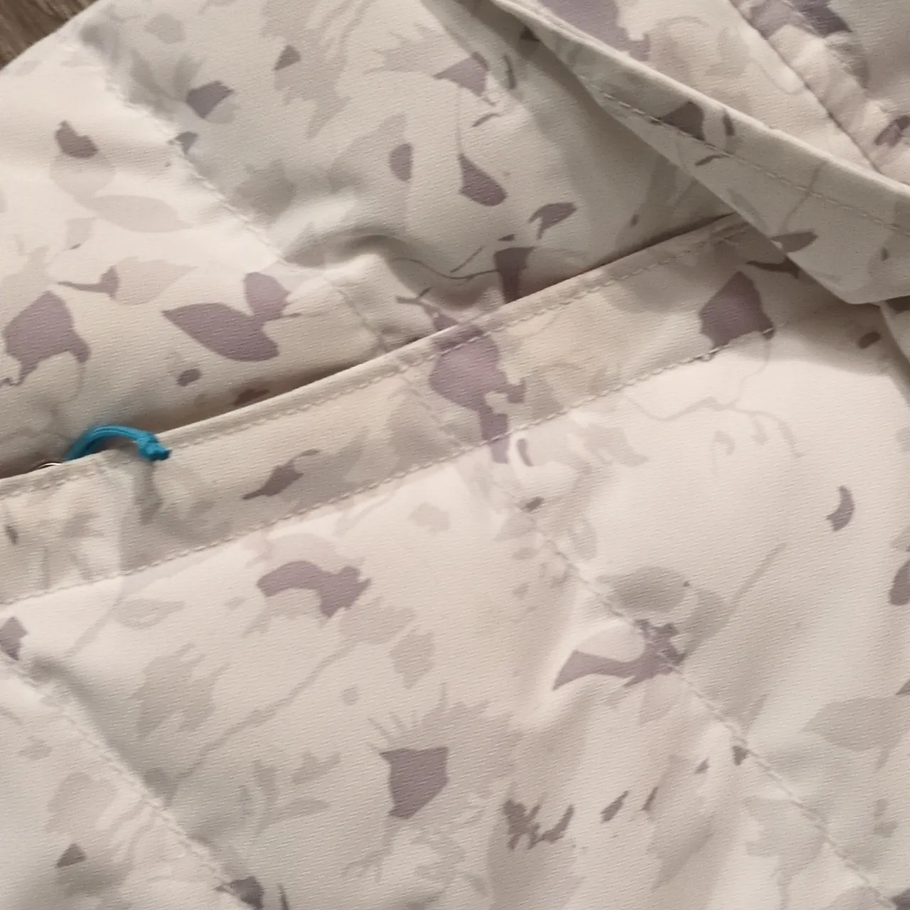 Obermeyer Dylan Ski Vest Size Small - Image 3