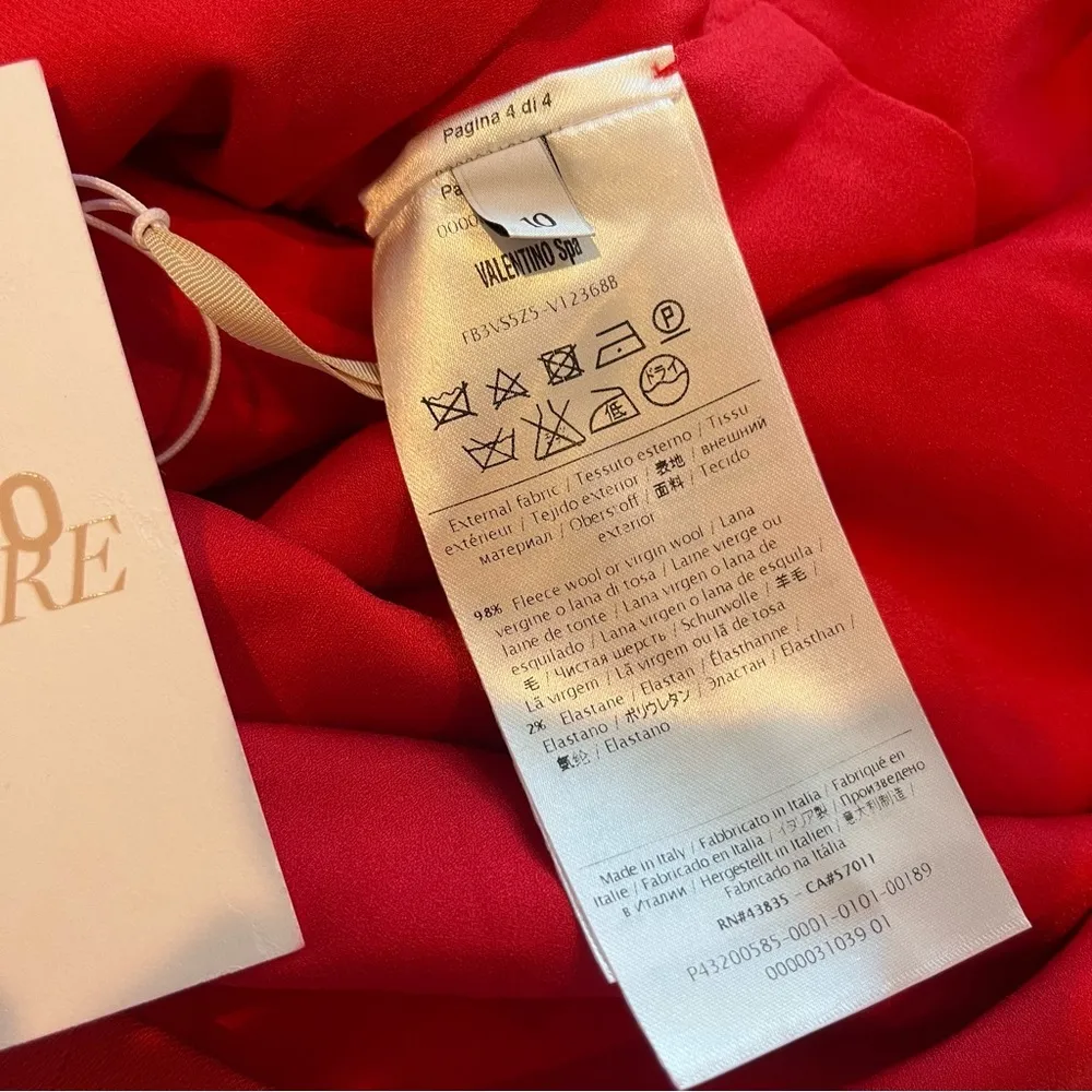 Valentino Techno Couture SZ 10 Red One Shoulder Flower Detail Knee Length Dress - Image 14