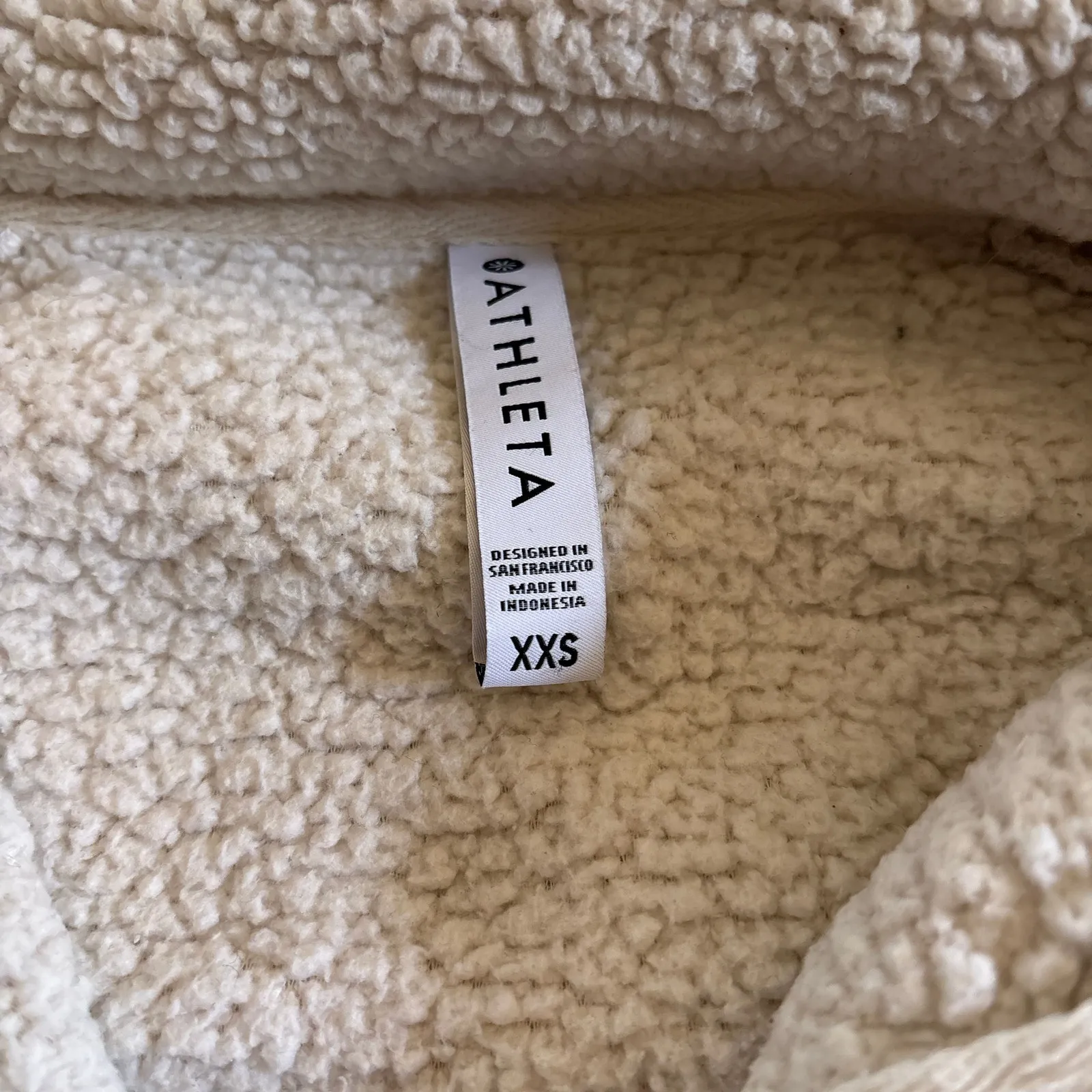 Athleta Tugga Ivory White Sherpa Fleece Full Zip Cropped Jacket XXS - Image 5