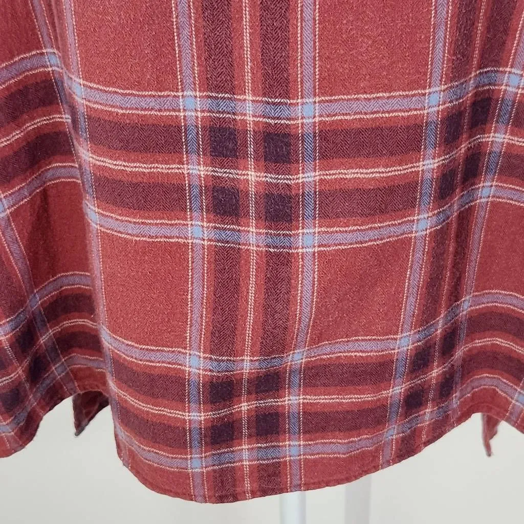 BDG Oversized Red Plaid Flannel High Low Top Size XS UO Plaid Red Flannel Top - Image 3