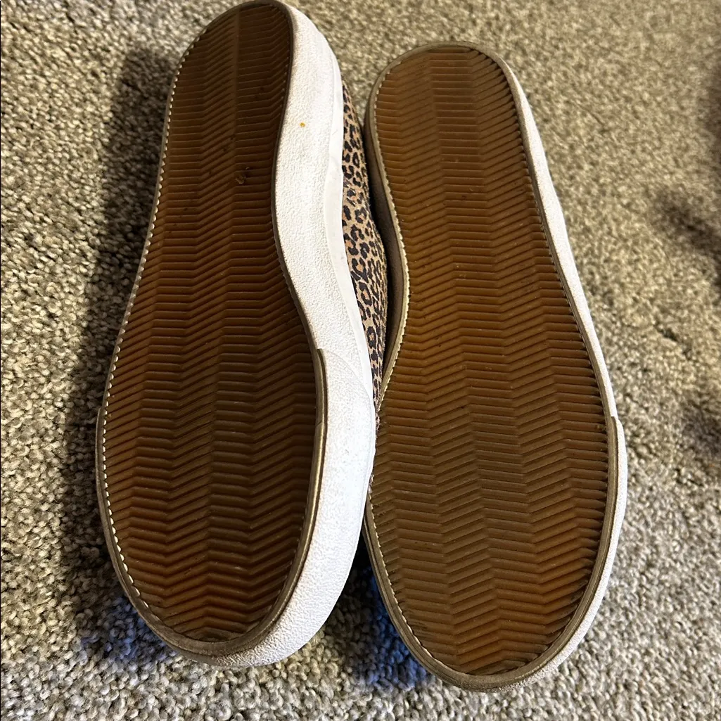 LUCKY Brand LK-Dansbey Leather Slip On Shoes 6 - Image 4