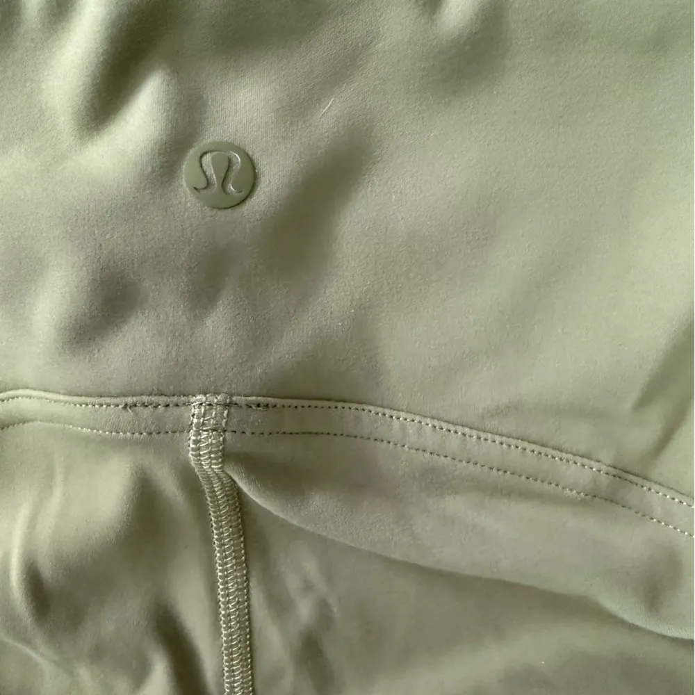 Lululemon InStill High-Rise Tight 25” - size 4 - Image 3