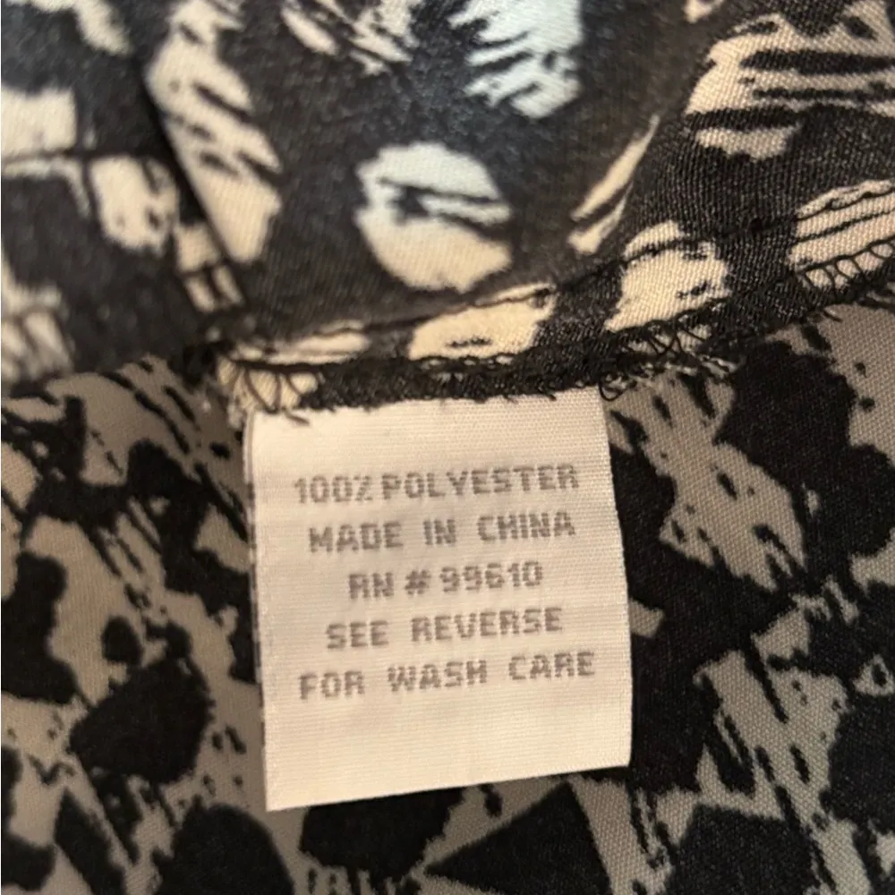 Tramp Black Short Sleeve Geometric Front Zip Up Dress Size 6 - Image 12