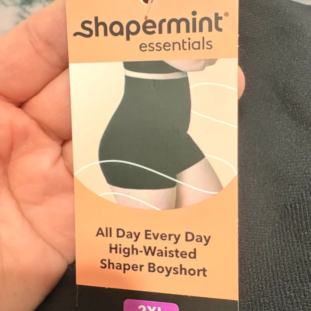 Shapermint Classic Black Shaping Shorts Size 2X - Image 5