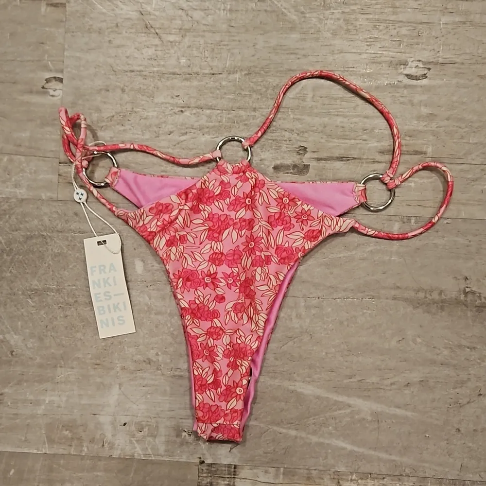 💕FRANKIES BIKINIS💕 Kailyn String Bikini Bottom ~ Rose Bouquet Large L NWT - Image 7