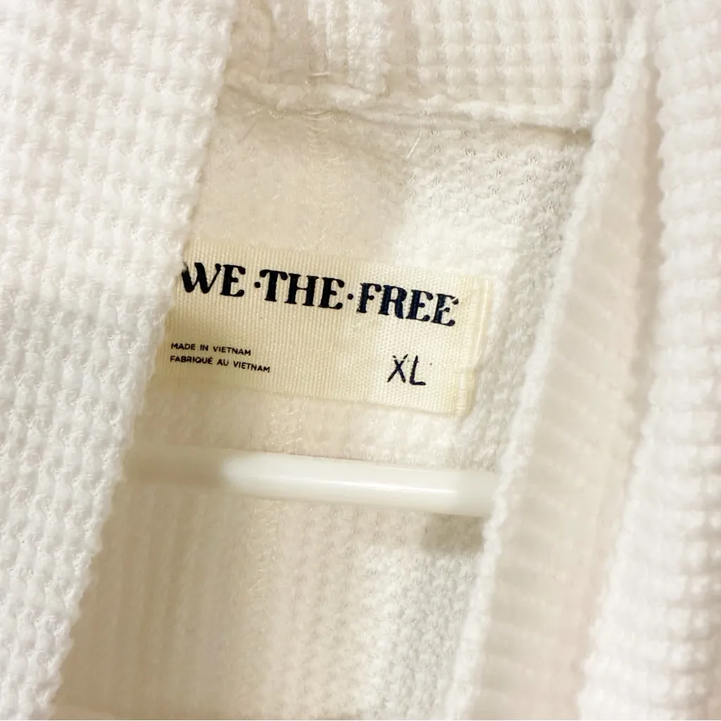 Free People We The Free White Highland Turtleneck Waffle Knit Thermal Size XL - Image 4