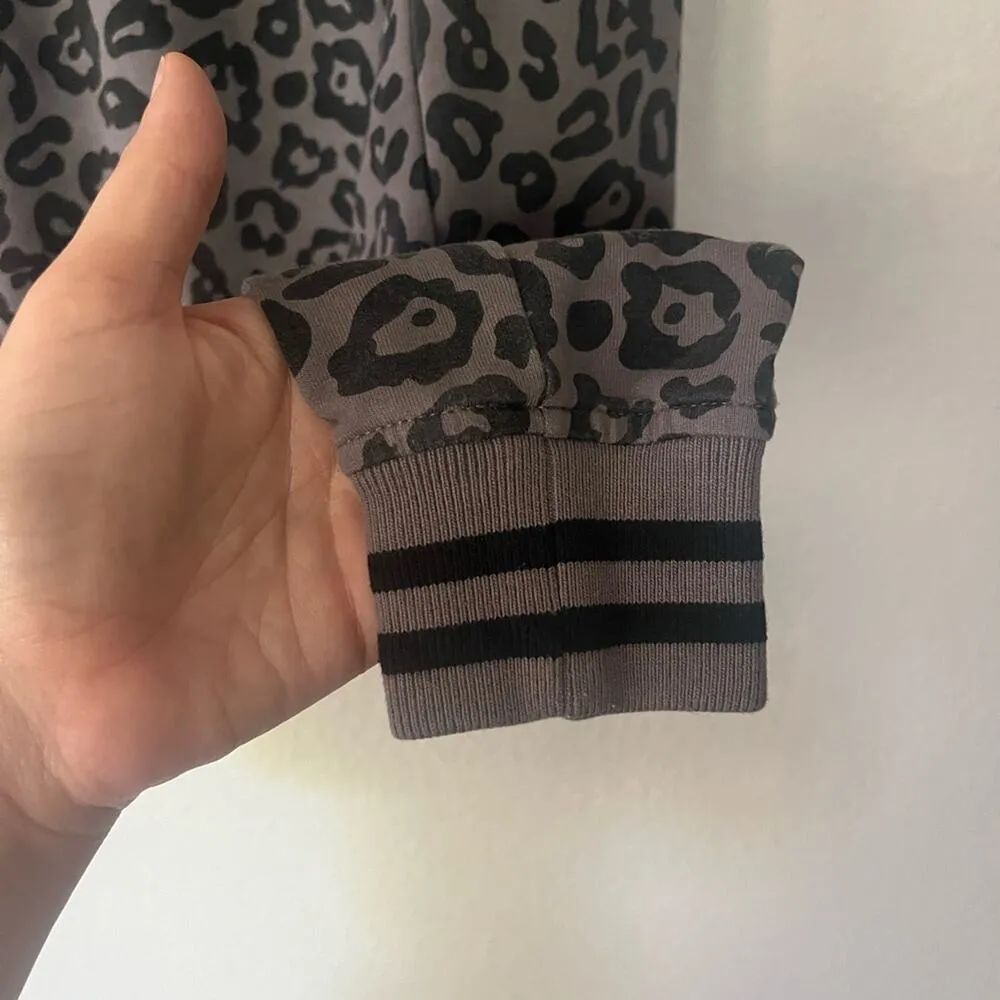 Sundays Zero Chetah Bomber Jacket Women’s Size M - Image 6