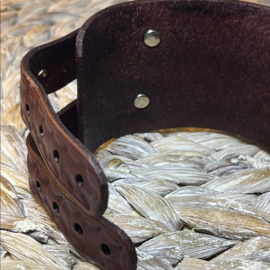 Brown Embossed Leather Double Buckle Bracelet - Image 4