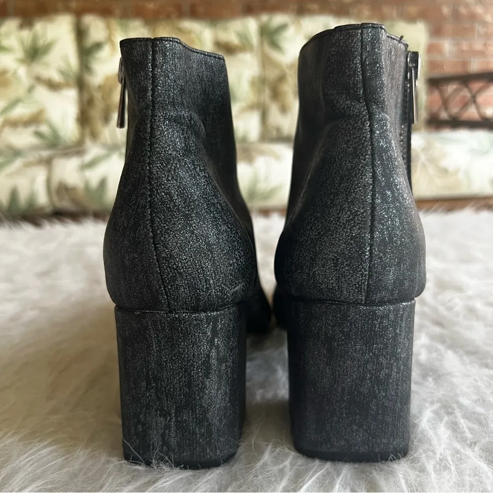 C Est 1946 Booties Ankle Black Silver Metallic 8 Block Heel Faux Leather Shimmer - Image 7