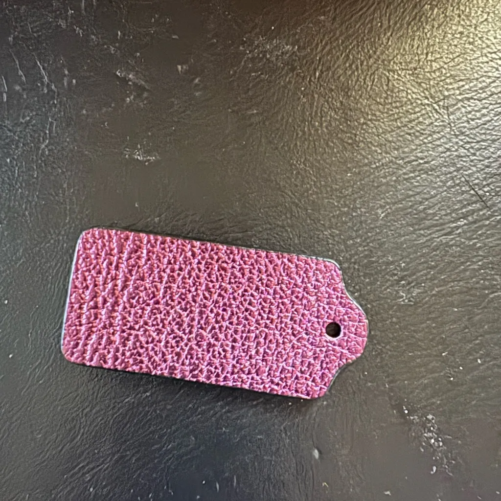 Coach  Magenta Leather Tag - Image 3