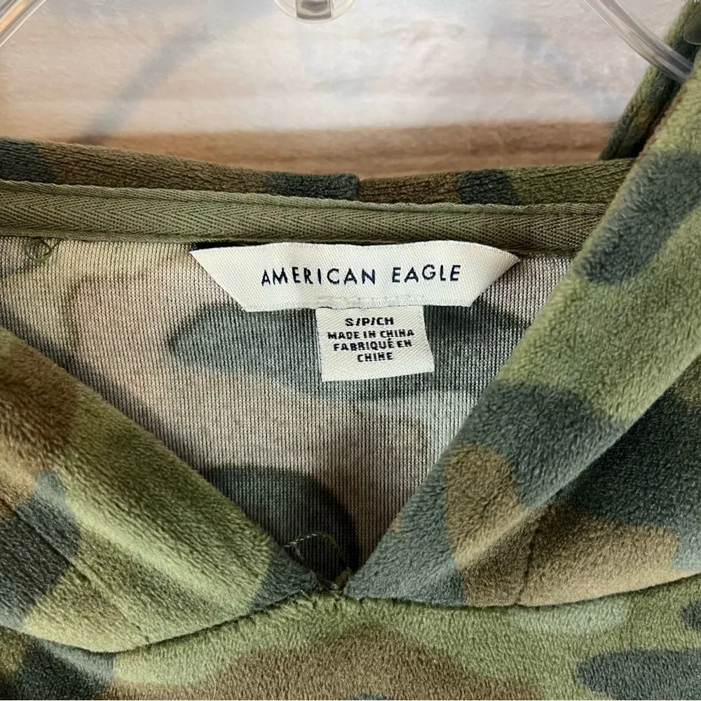American Eagle Green Camo Plush Velveteen Pullover Dolman Sleeve Hoodie Small - Image 10