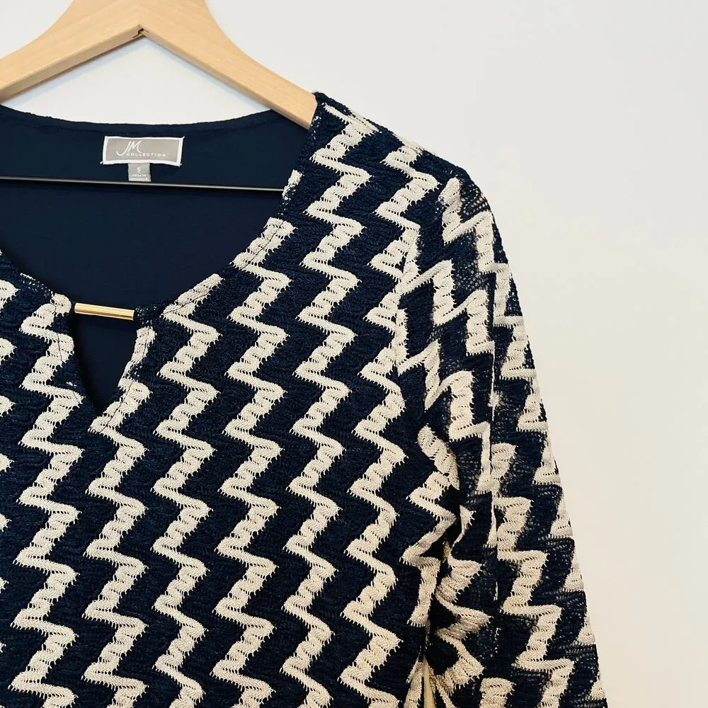 JM Collection Navy White Zig Zag Pattern Blouse Top sz S Business Casual Chic - Image 3