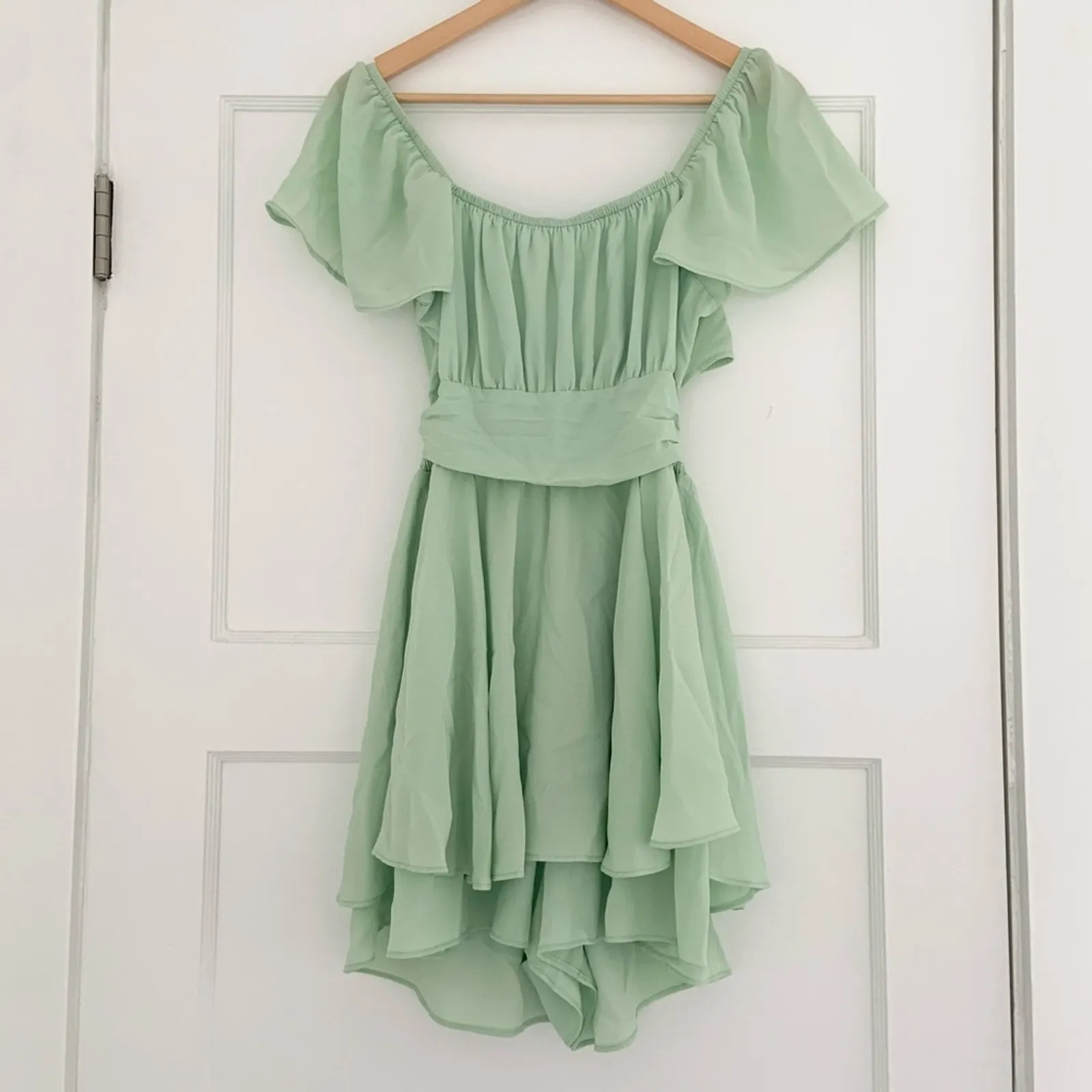 Green Ruffle Romper Dress w Built in Shorts Tropical Vacation Size Small - Image 9