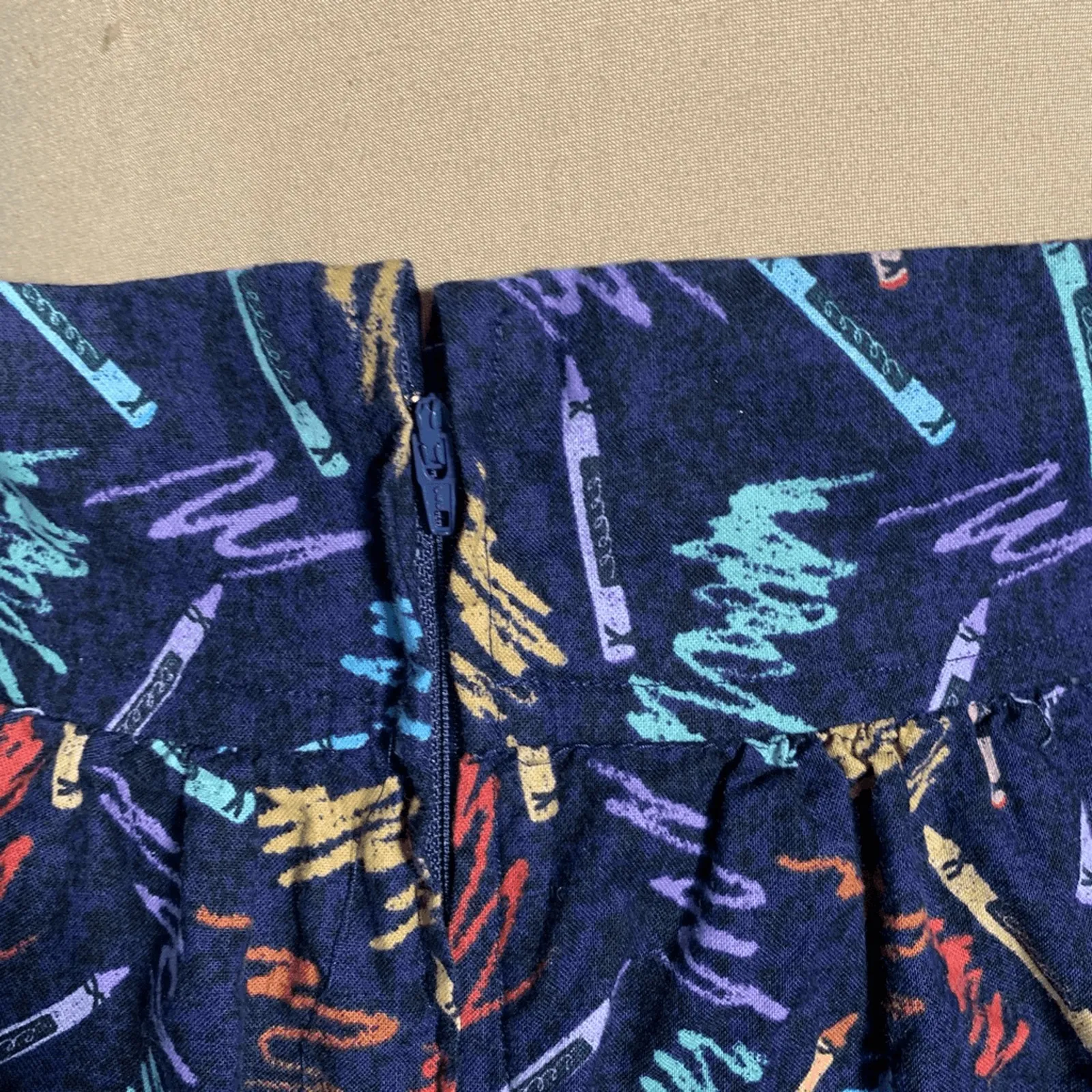 Handmade Navy Blue Skirt Multicolor Crayon Print Pleated Retro Teachercore OOAK - Image 6