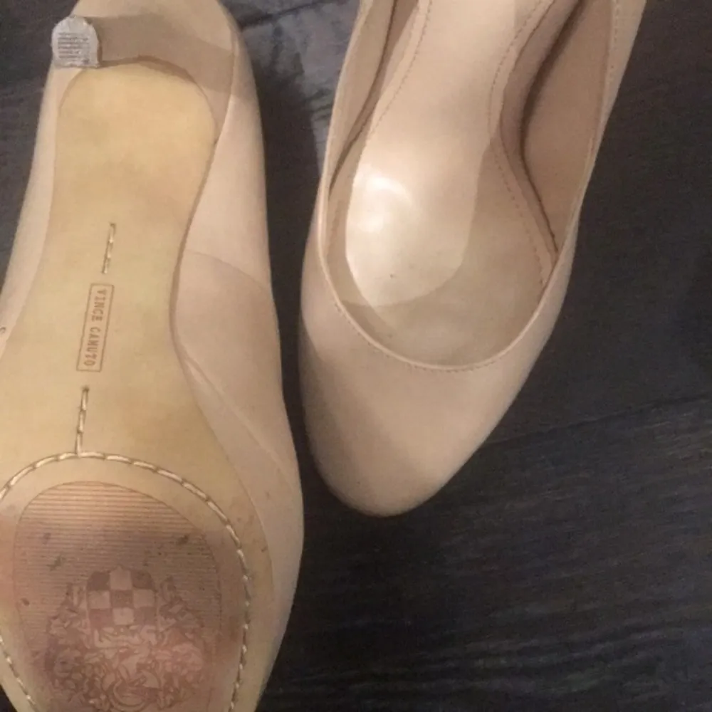 AVAILABLE Vince Camuto powder blush leather platform pump 5 - Image 6