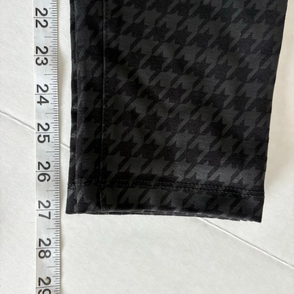 Sanctuary Runway Houndstooth plaid print Leggings Small black - Image 7
