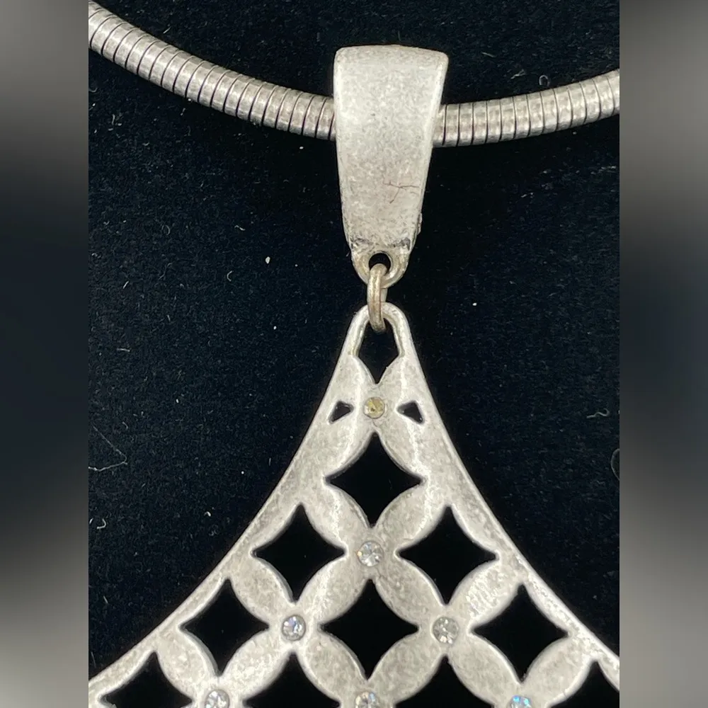 Premier Designs 16” & 3” Extender Starry Night Necklace With Magnetic Enhancer - Image 3