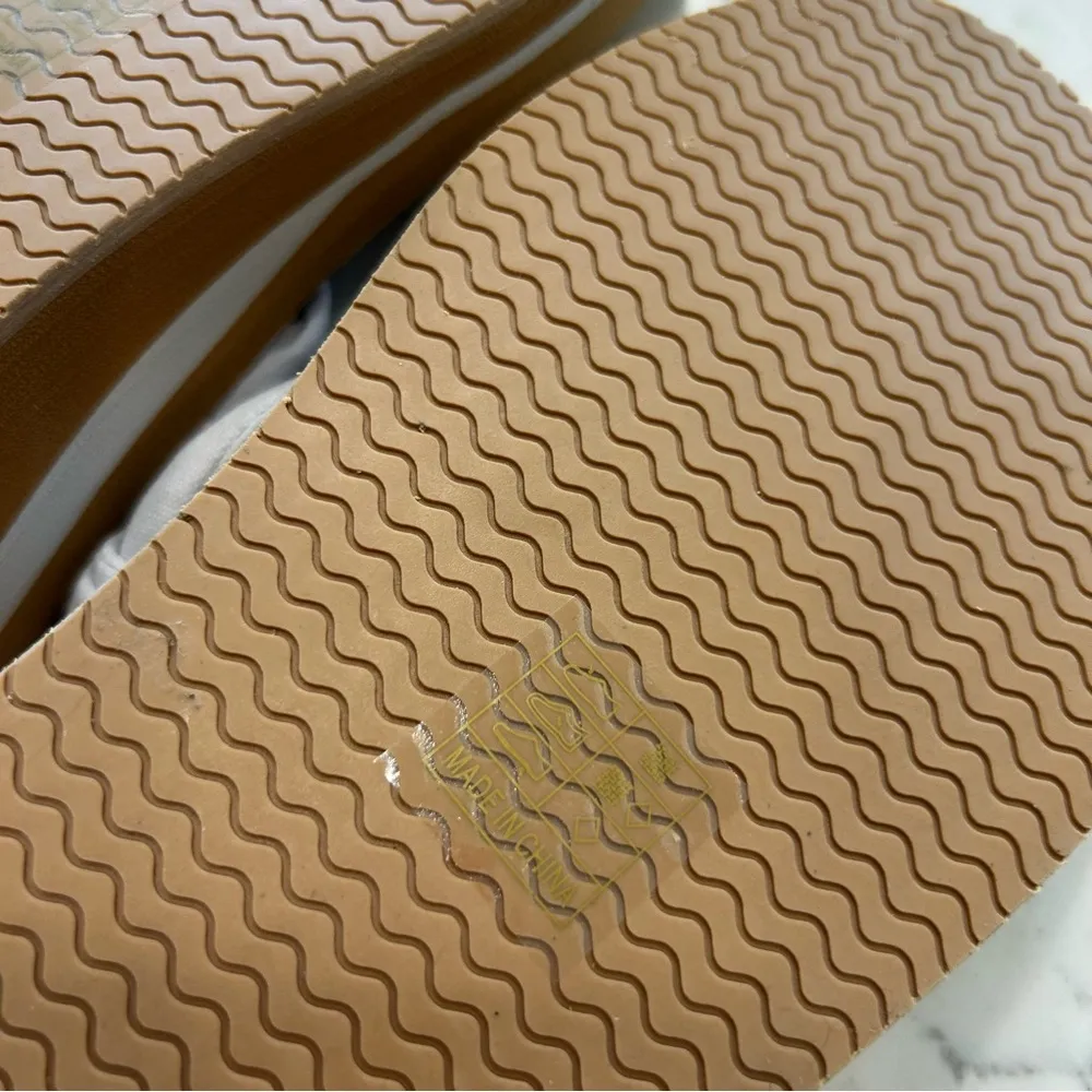 NIB Mormirac Woman’s Beige White Braided Strap Thong Flip Flop Sandals Size 8 Tan - Image 7