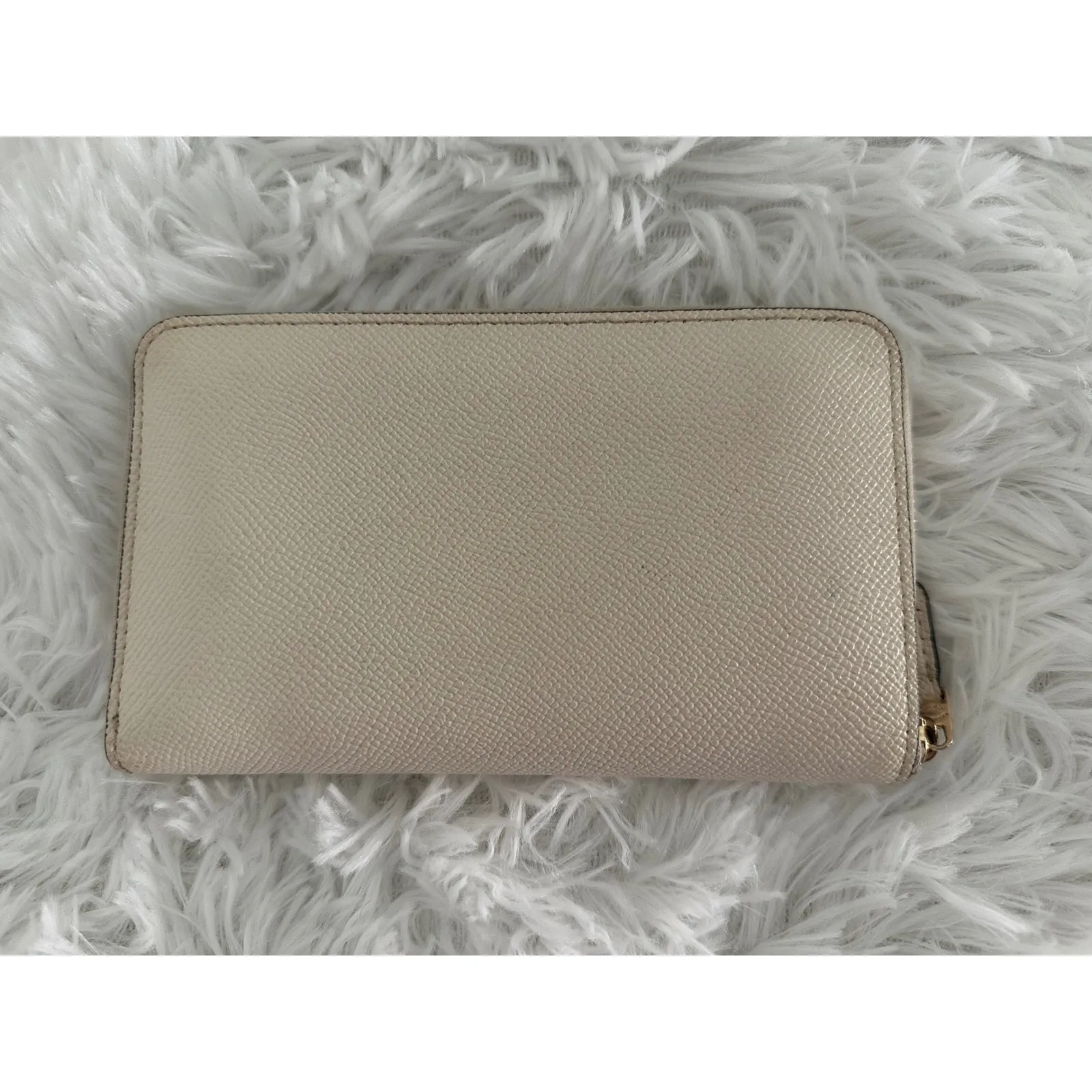 Coach C4124 Medium Id Zip Leather Wallet in Off White - Image 2