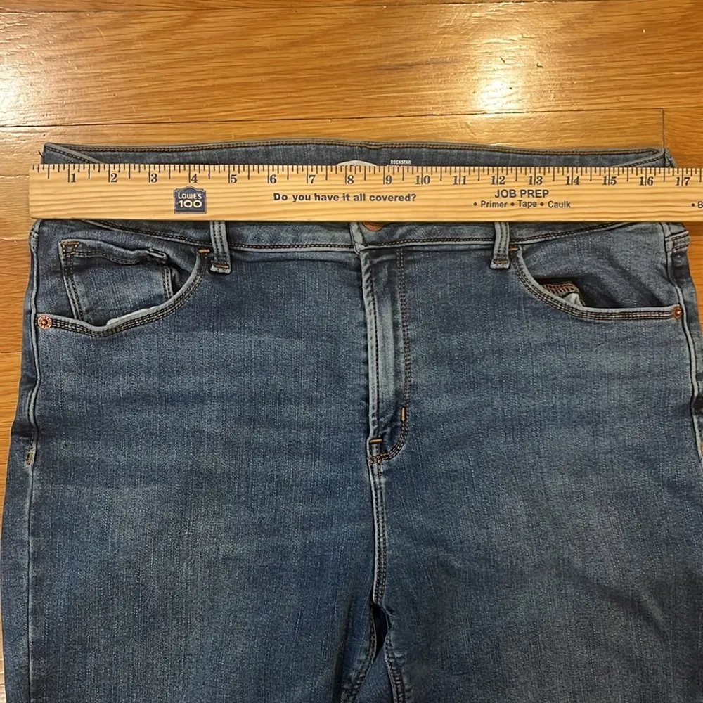 Old navy women rockstar super skinny built-in warm high rise jeans size 16. - Image 3