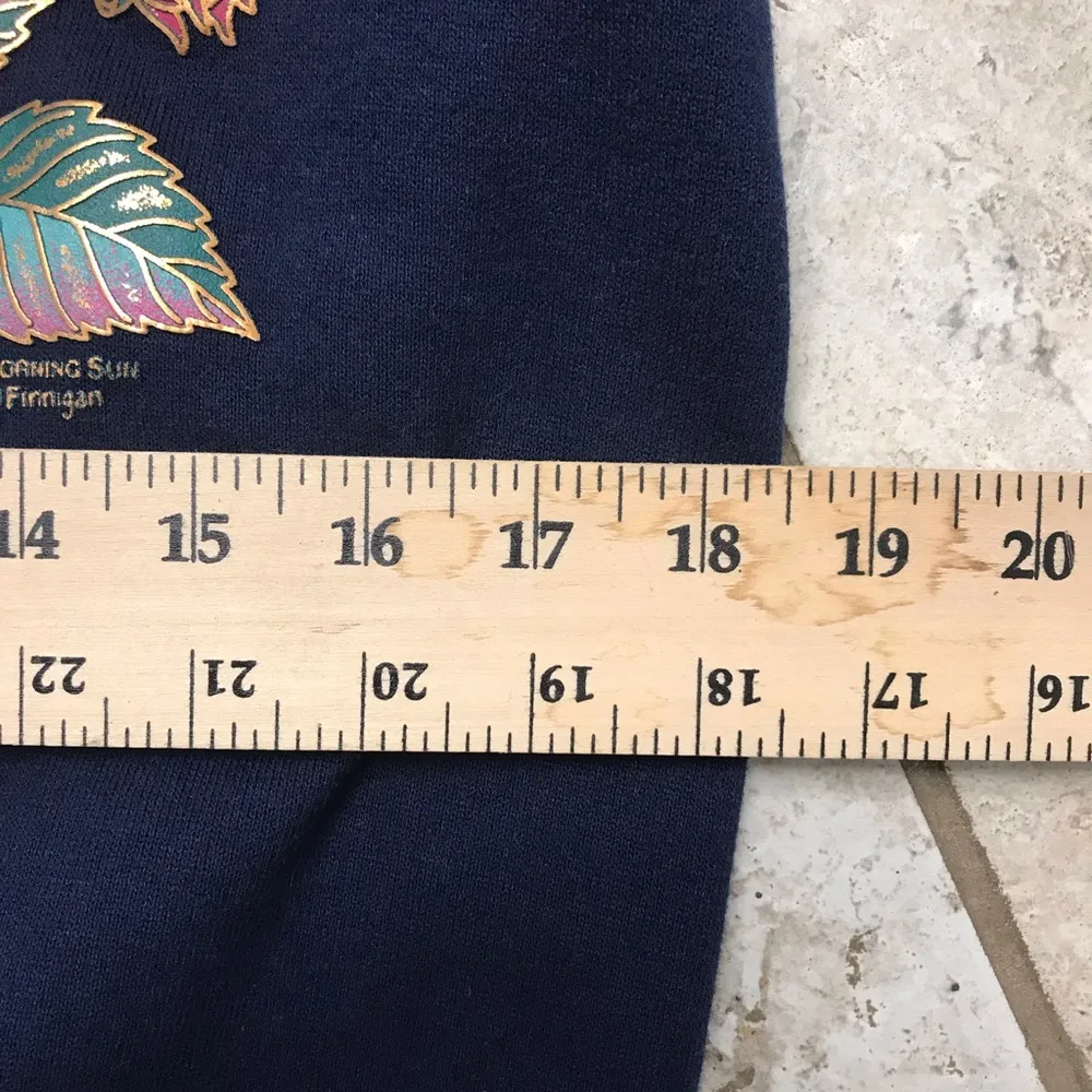 Vintage Morning Sun Finnigan Women's Navy and Blue Sweater Sweatshirt medium - Image 5