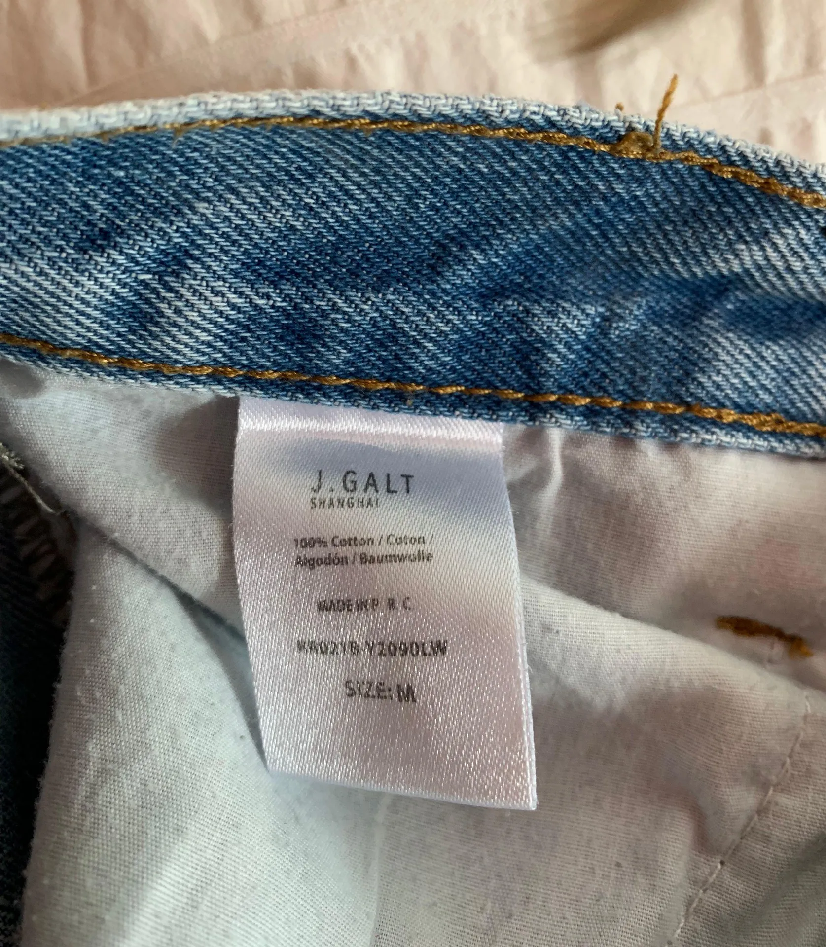 Light Wash Mom Jeans - Image 5