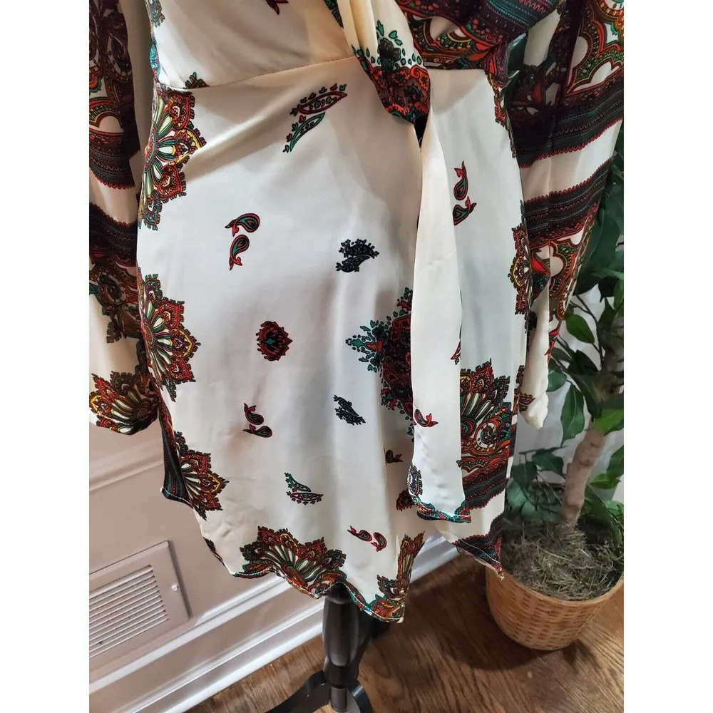 Prettylittlething Women's Polyester V-Neck Long Sleeve Knee Length Dress Size 8 - Image 3