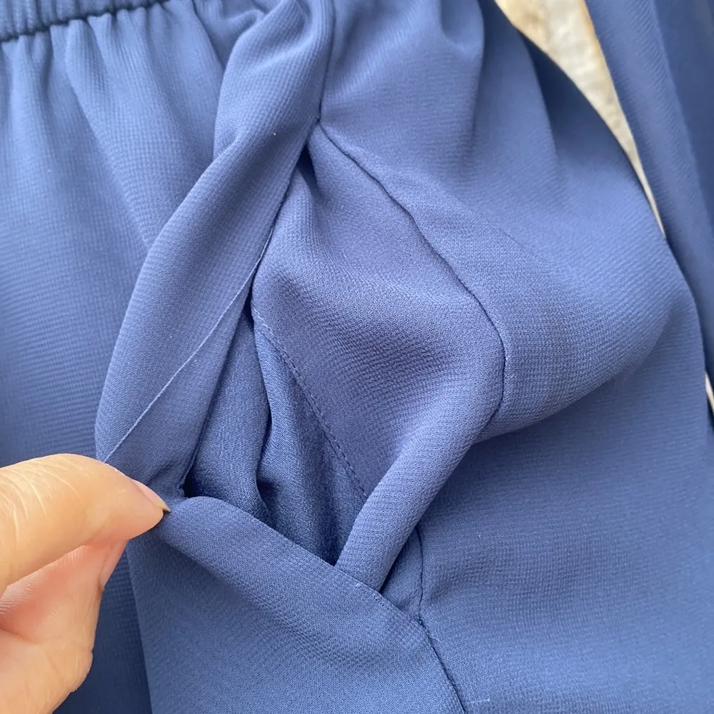 BCBGeneration BCBG Generation Navy Sheer Long Sleeves Cinched Waist Romper Size XXS - Image 7