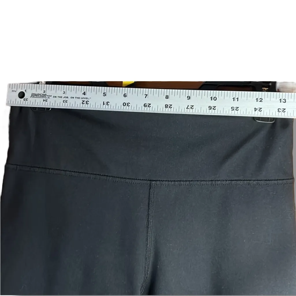 Balance Collection yoga legging compression cropped workout pant. Aprox medium - Image 5