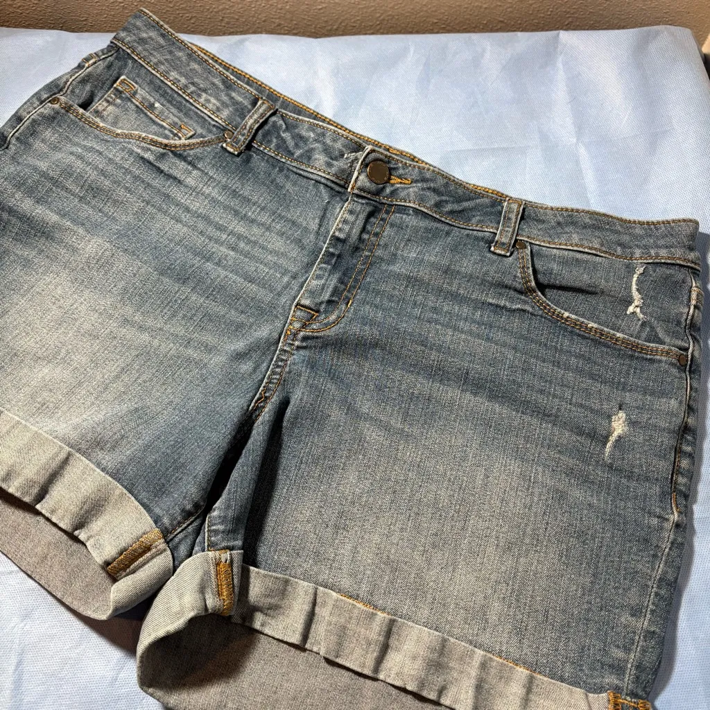 Apt. 9 Blue Denim Shorts - Image 3