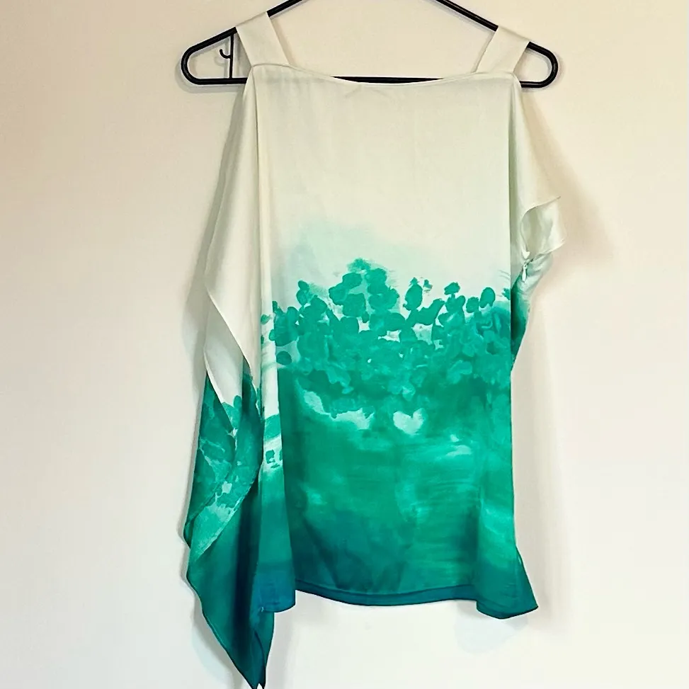 Calvin Klein Flowy Off the Shoulder Shirt - Medoum - Image 7