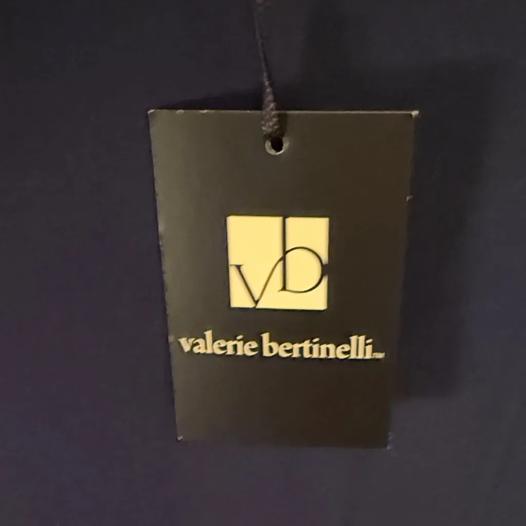 Valerie Bertinelli Navy Long Sleeve Top with Rhinestone Detailing size small - Image 5