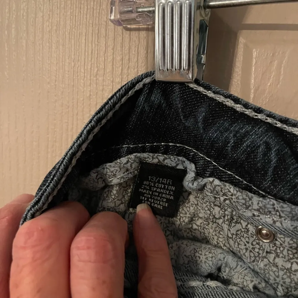 Premier Denim By Rue 21 Low Rise Flare Leg Sequin Pockets Jeans - Image 12